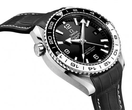 Omega Seamaster 215.33.44.22.01.001 Planet Ocean Co-Axial GMT Caliber 8906 side view @majordor #majordor